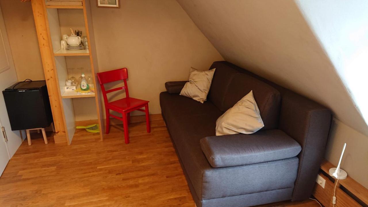 "Goethezimmer" - Auf Dem Dach Der Notenbank Weimar  Exterior photo